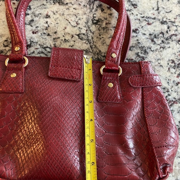 Liz Claiborne Small Satchel - Picture 10 of 10